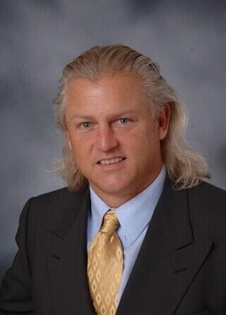 when did chris lischewski become ceo of bumble bee